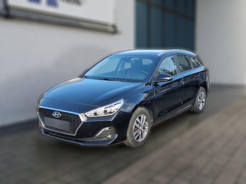 HYUNDAI i30 Kombi 1.6 CRDI Trend Navi Sitzheizung PDC